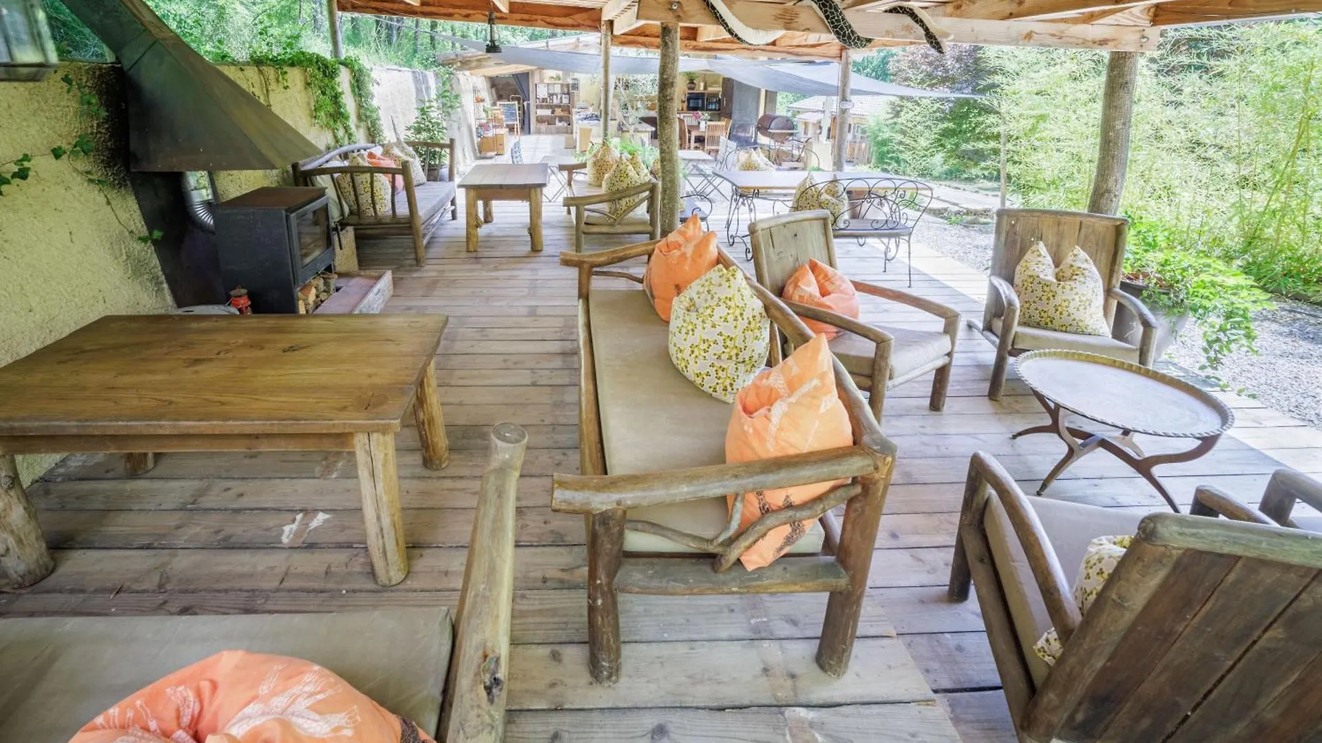 Luxe tent Chrysalide Hotel Varen